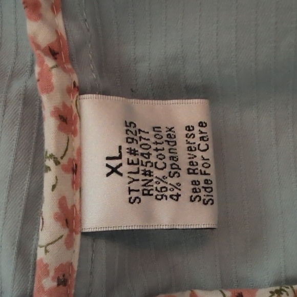 Cabi Cropped fall light jacket light blue size L EUC - Picture 11 of 12